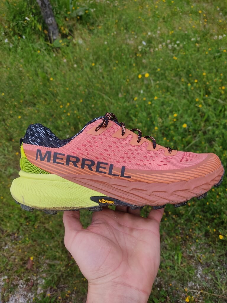 Merrell Agility Peak 5 out side trail running shoe